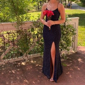 dark blue prom dress for sell, only worn for an hour to take pictures in